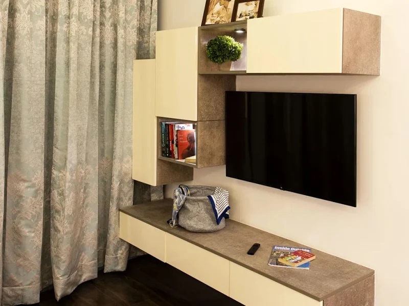 Compact Entertainment Unit